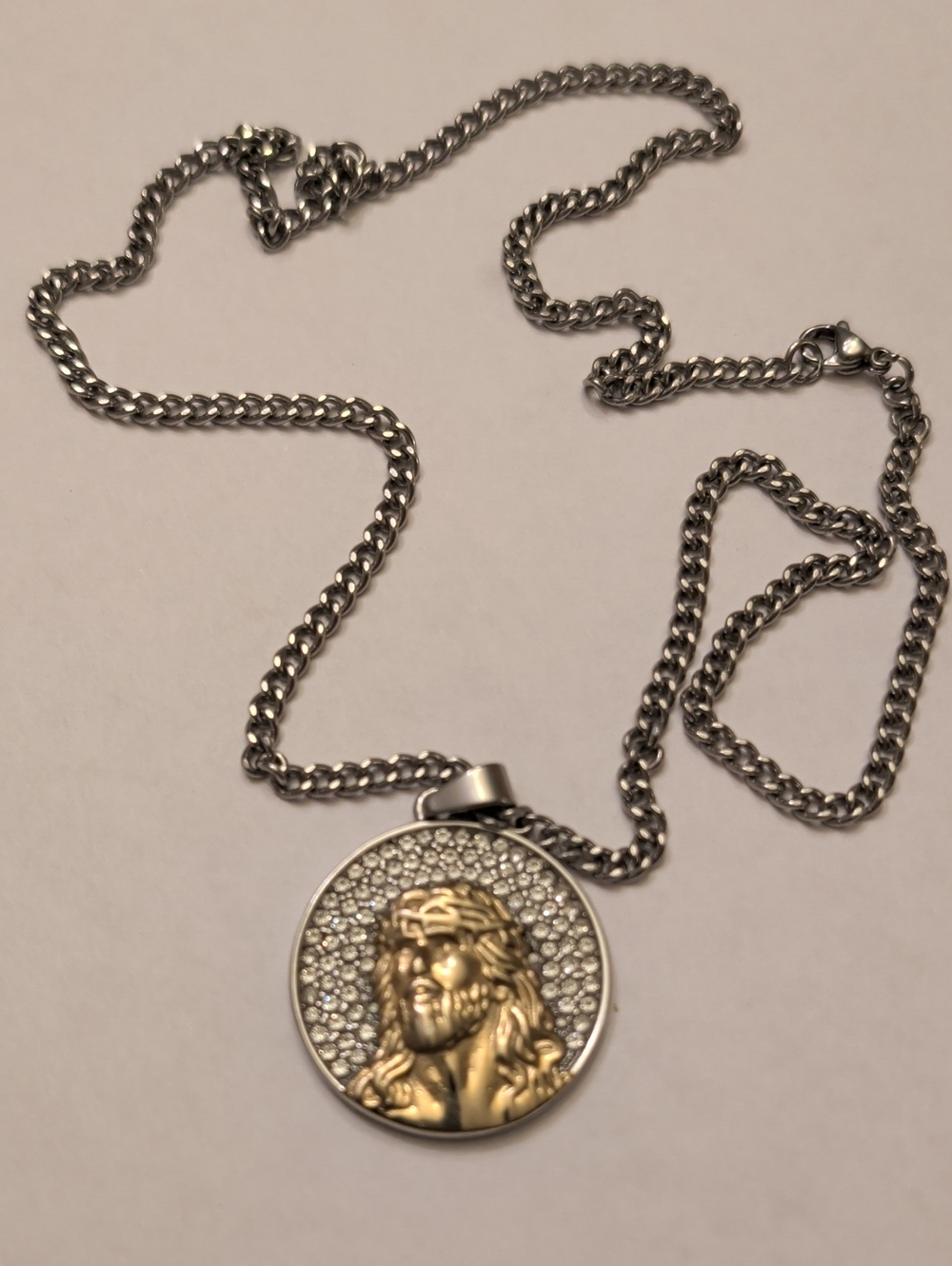 Men's/Unisex Gold Jesus Medallion Pendant Necklace - Stainless Silver Chain